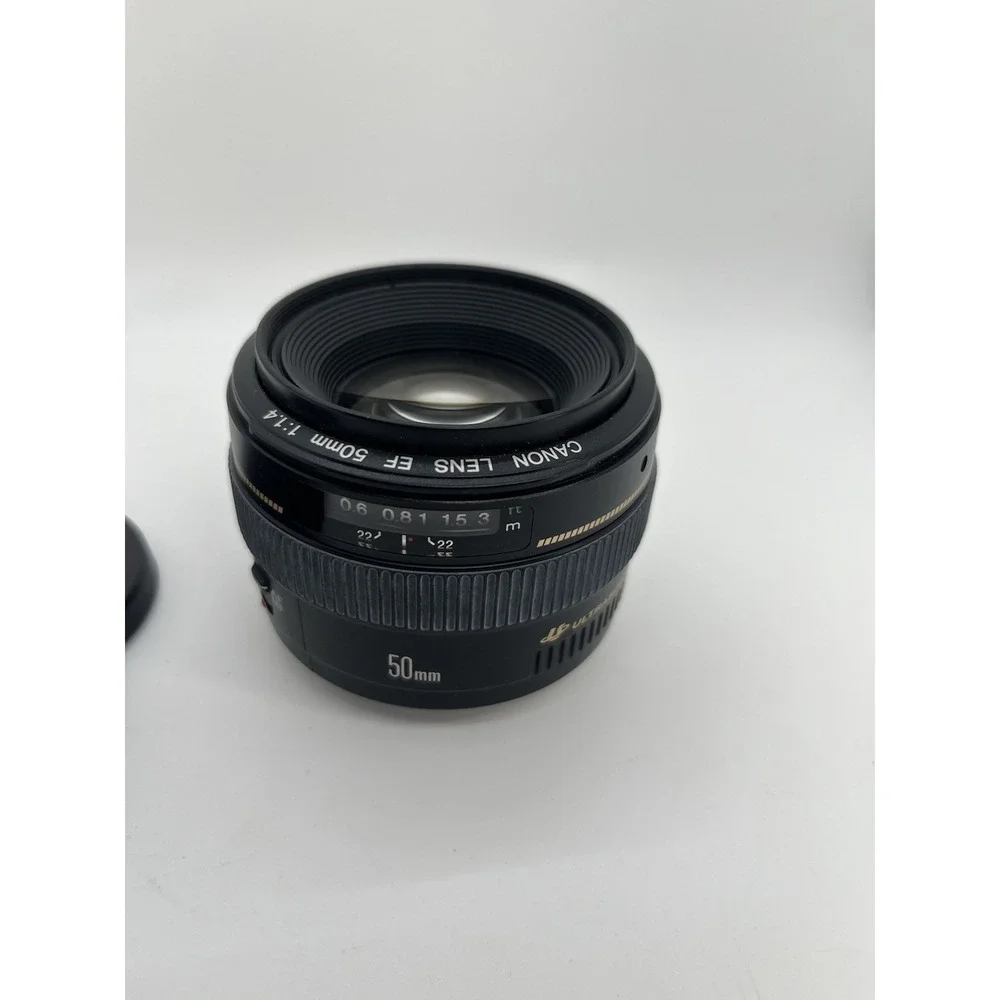 Canon EF 50mm f/1.4 USM Lens Untested